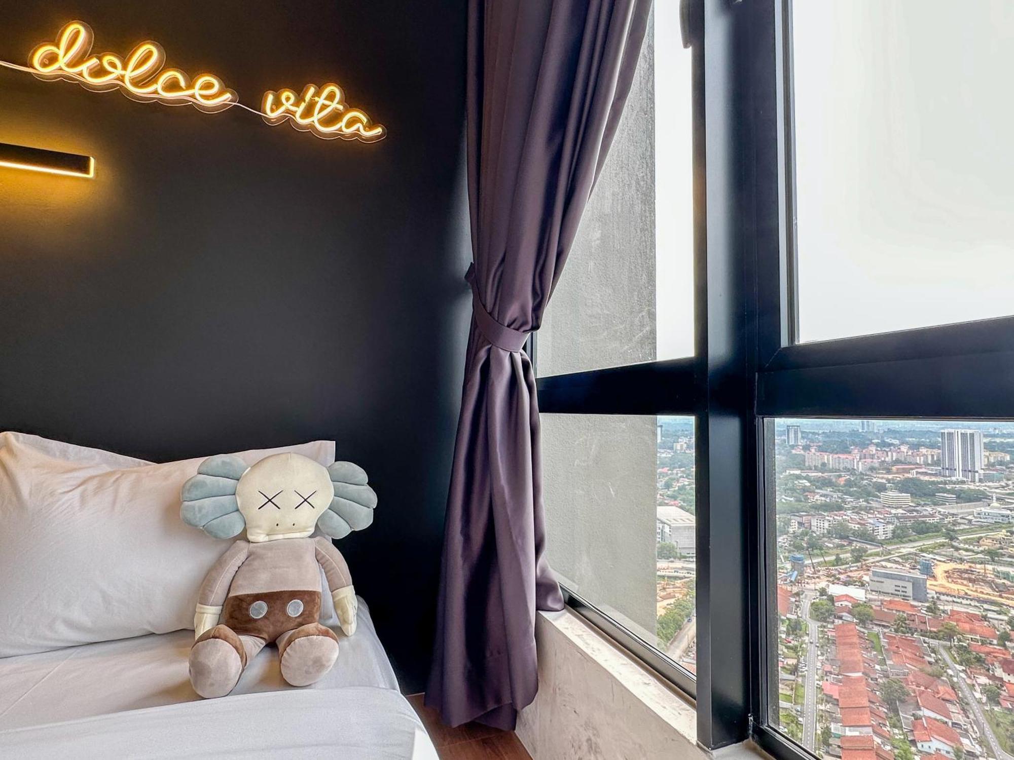 Twin Tower Residence By Nest Home【5 Mins Walk To Ciq】 新山 外观 照片